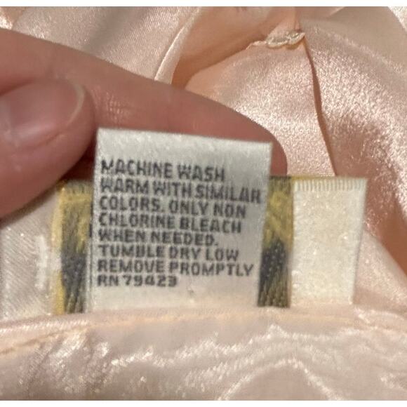 Vintage NOS Dentelle light pink silky satin peignoir set gown & robe size S - Picture 14 of 14